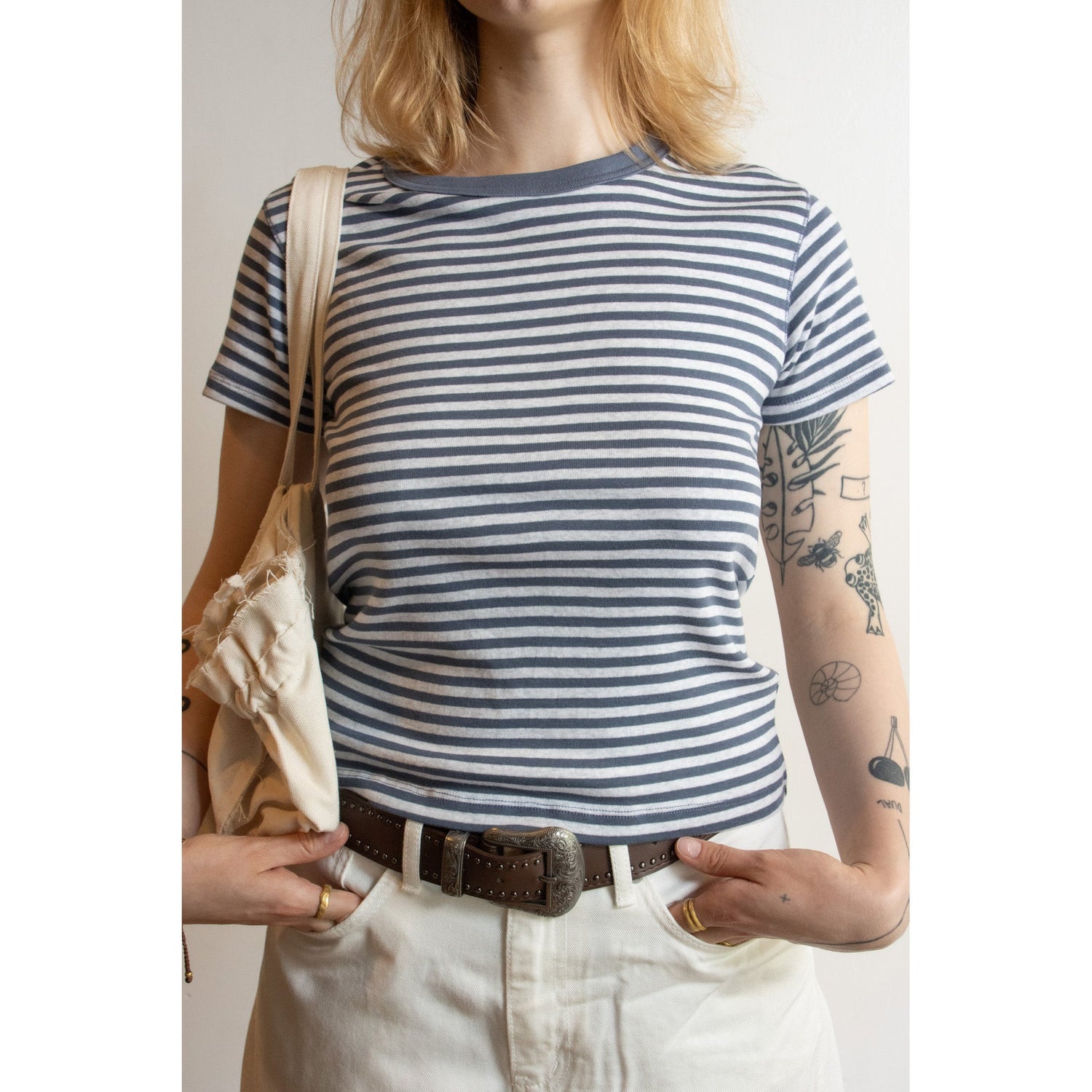 01.Tops (トップス)
