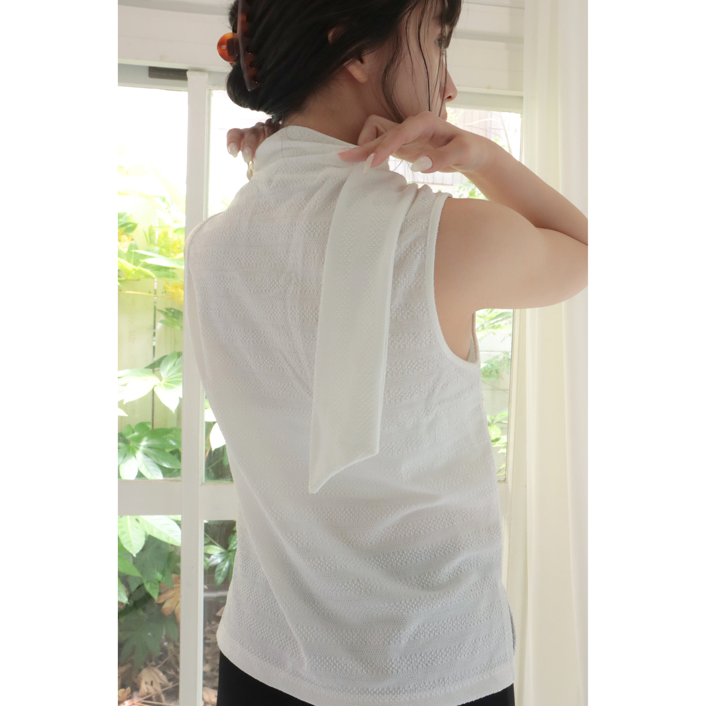 muse tie sleeveless