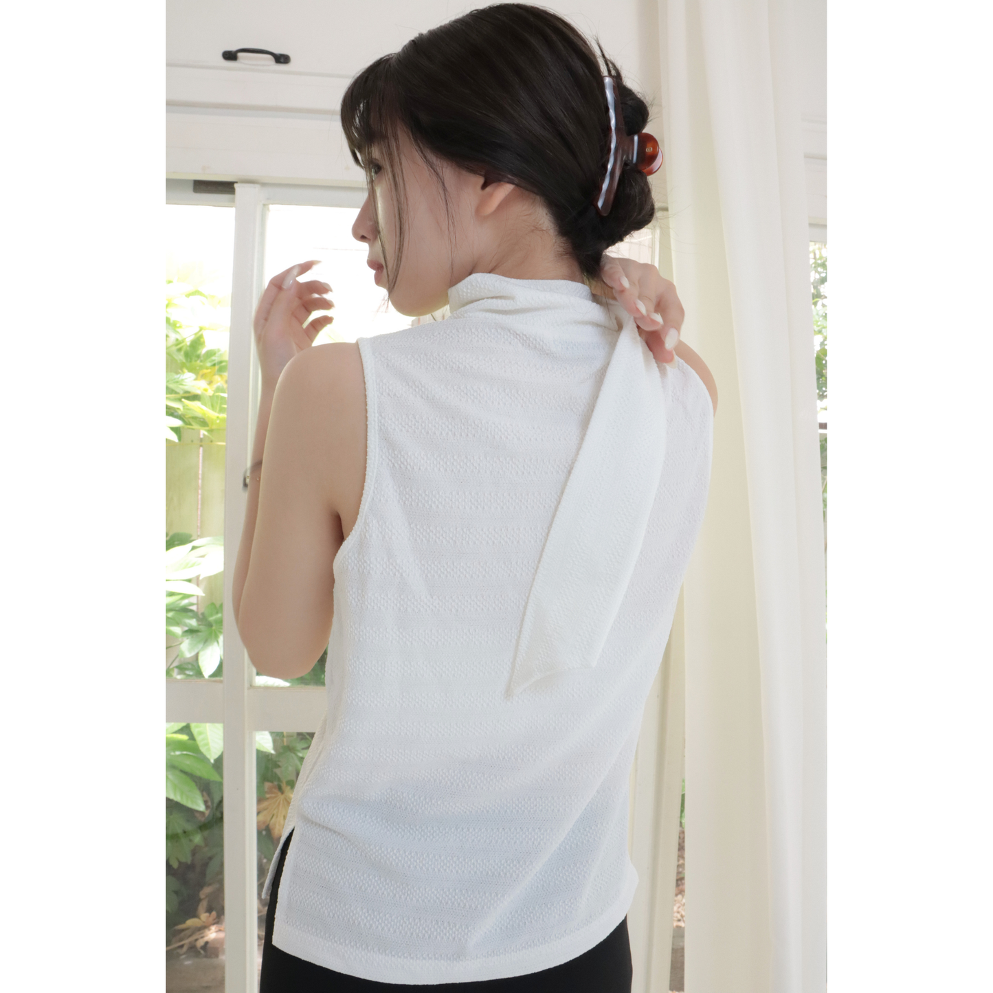 muse tie sleeveless