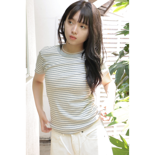 Calm Border Tee（Light Gray）
