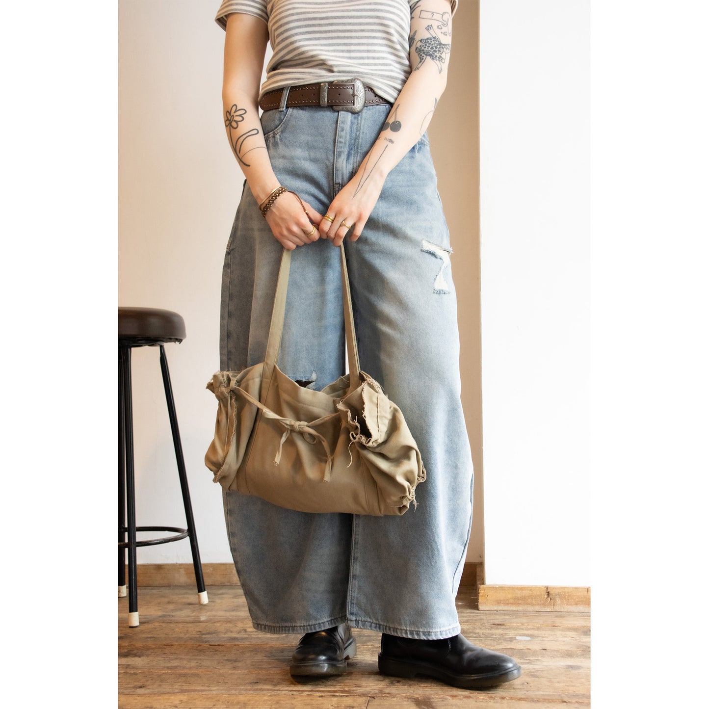 Gathered Ribbon Boston Bag（IVORY）